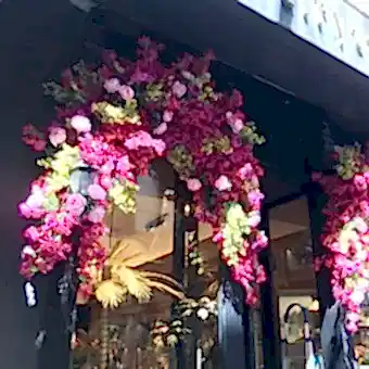 Yapay Çiçekler Nasıl Temizlenmeli?