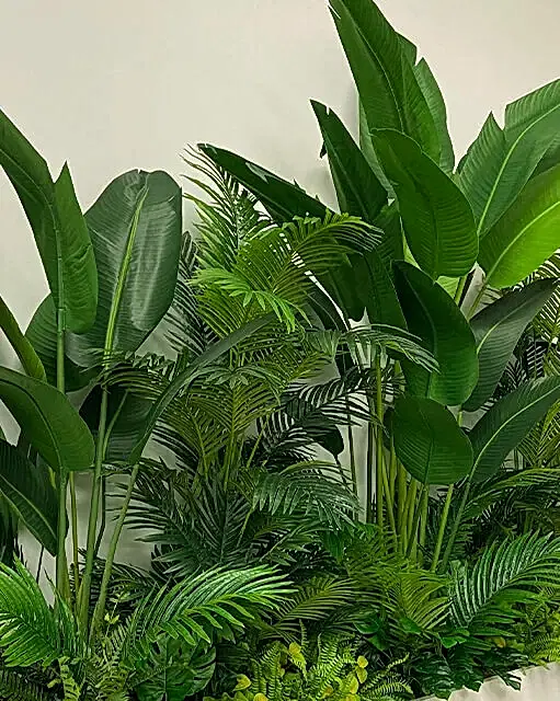 iç mekanda çiçeklik uygulaması