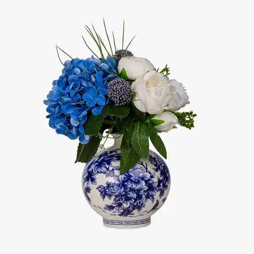 Bleu Blanc Vazoda Islak Dokulu Ortanca Eren gül Karışık Aranjman (30 CM)